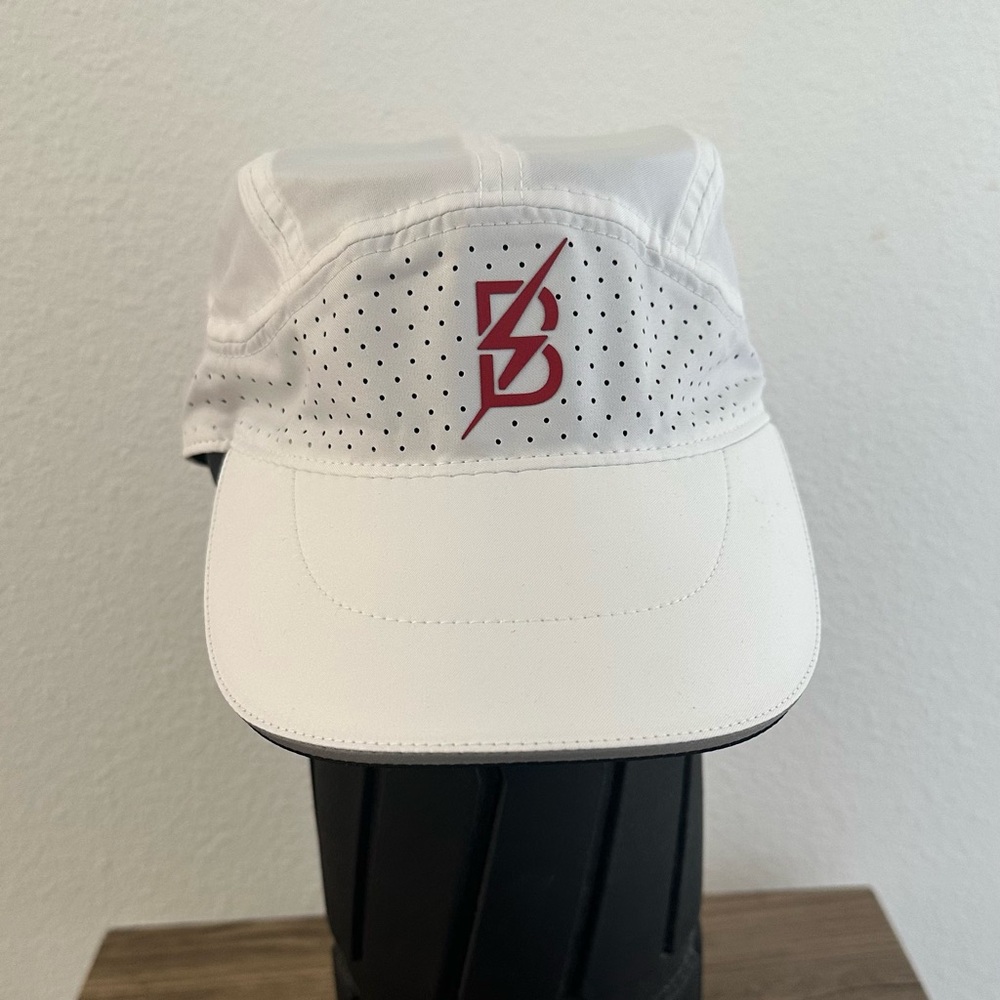 UNIQUE Bowerman Track Club Nike White Running Perforated Cap